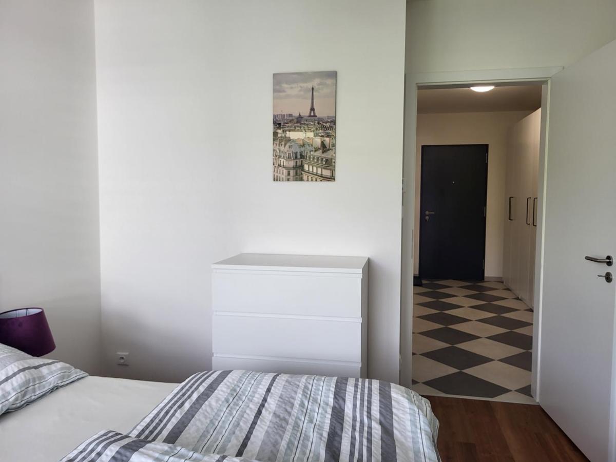 New Apartment In Karlin, Praha 8, Close To Center מראה חיצוני תמונה