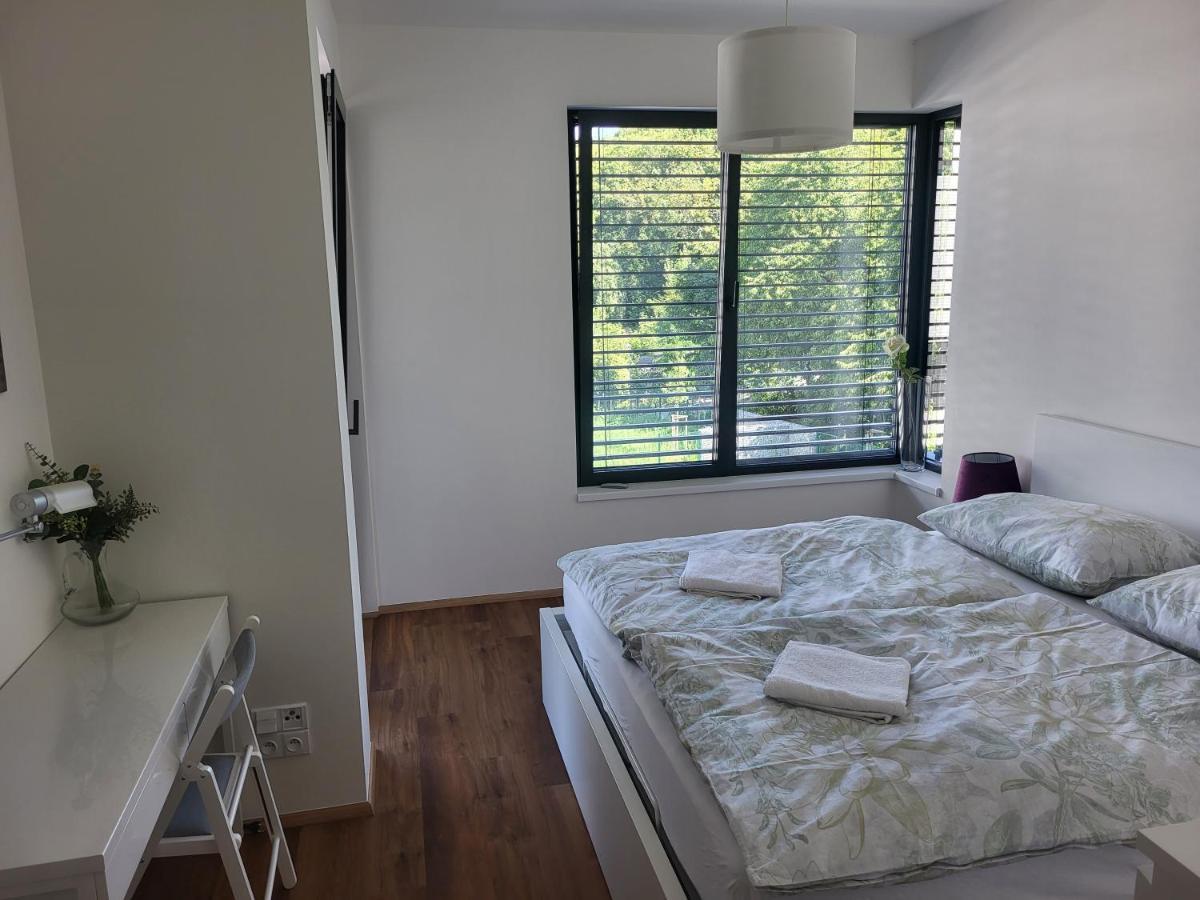 New Apartment In Karlin, Praha 8, Close To Center מראה חיצוני תמונה